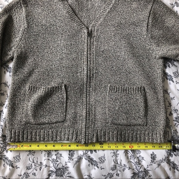 Vintage Boxy Sweater - Picture 5 of 6